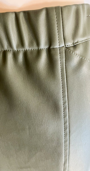 Faux Leather Skinny Pants